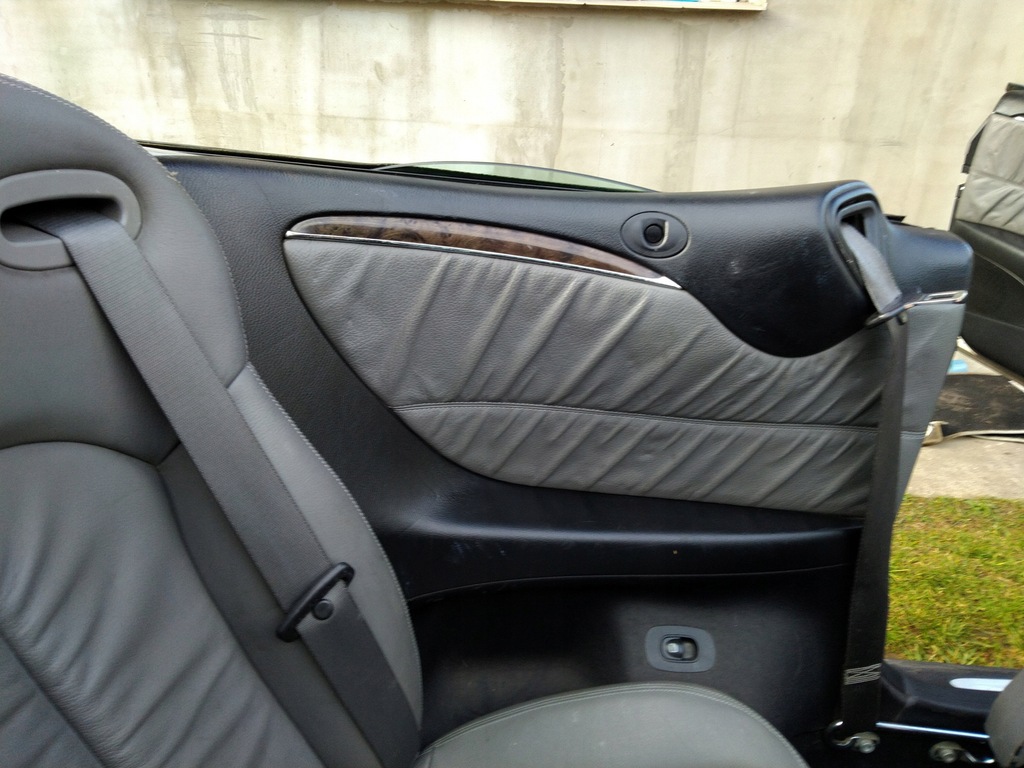 Mercedes CLK W209 cabrio kompletne wnętrze skóry