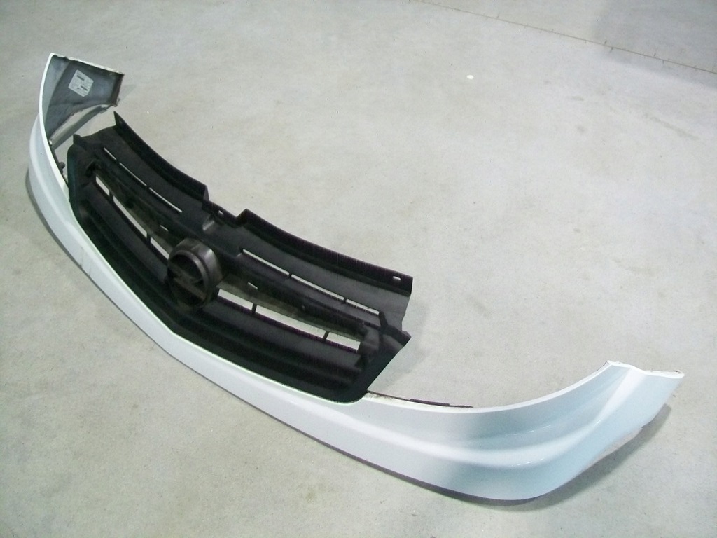 GRILL ATRAPA KRATKA 623100248 OPEL VIVARO 06 -