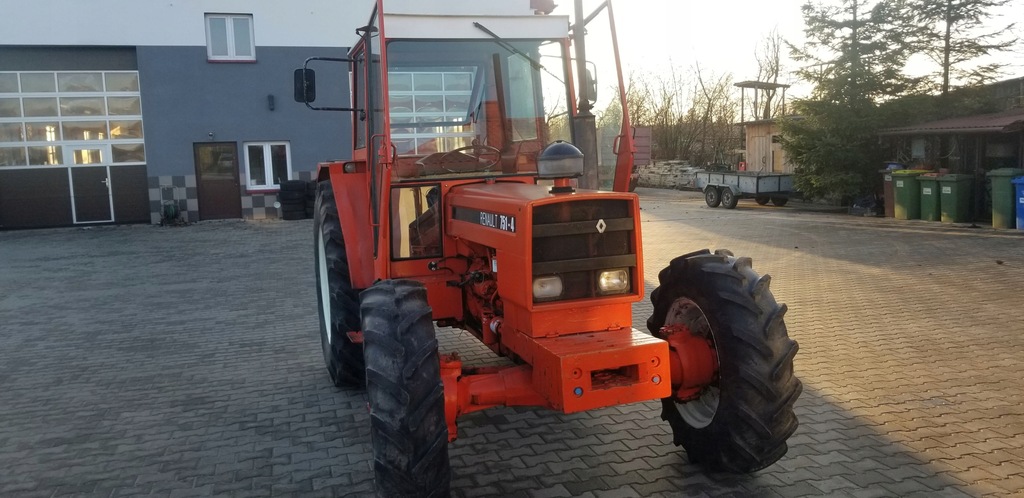 Ciągnik Renault 7514 4WD 9039041648 oficjalne