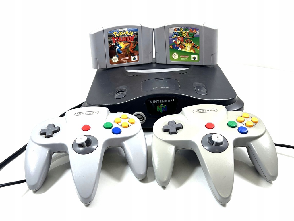 Konsola Nintendo 64 + 2 pady, 2 gry, okablowanie