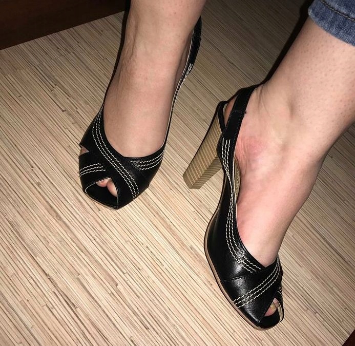 Buty na obcasie czarne LASOCKI rozmiar 37