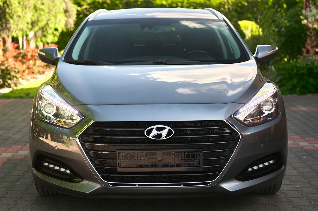 Купить HYUNDAI i40 _ КАМЕРА заднего хода _ Электр. рег. СТУЛ: отзывы, фото, характеристики в интерне-магазине Aredi.ru