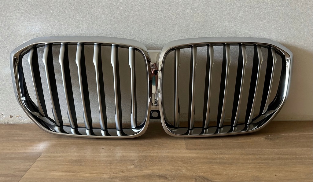 GRILL BMW X5 G05 - oryginał