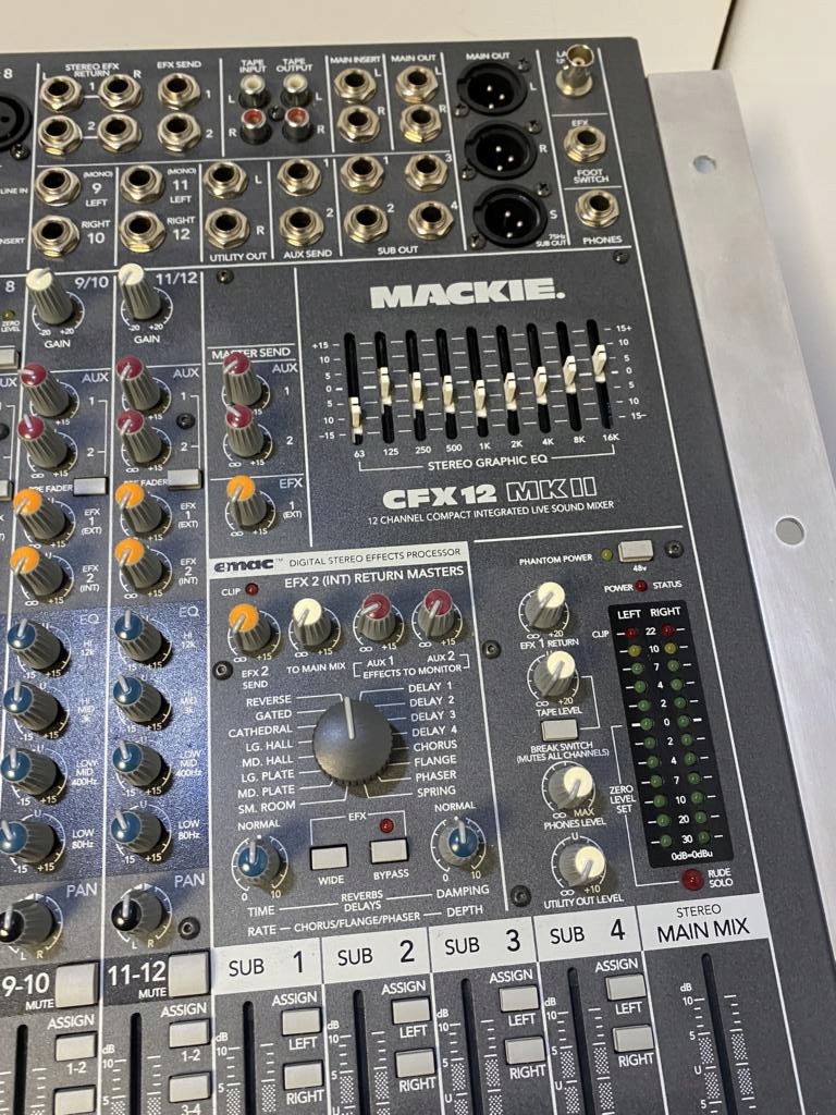 MIXER ANALOGOWY MACKIE CFX12 MKII 12654026643 oficjalne archiwum