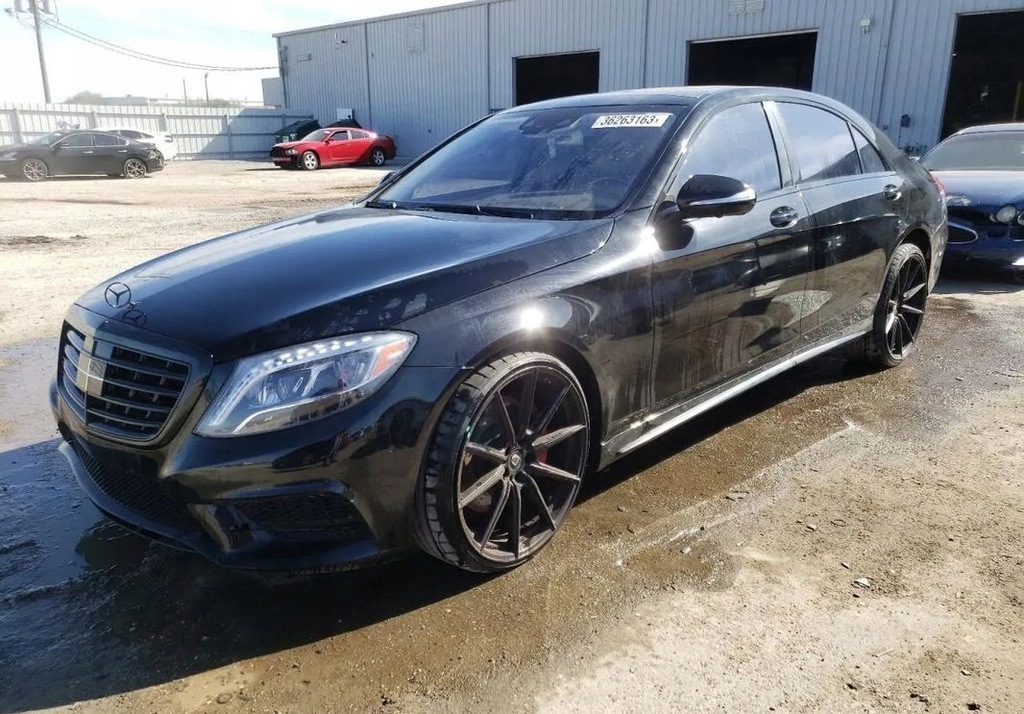 Mercedes-Benz Klasa S 2015 MERCEDES-BENZ S 550...