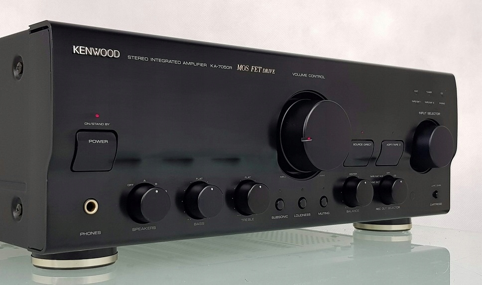 通電確認済み KENWOOD プリメインアンプ KA-7050R リモコン付き 通電確認済み KENWOOD プリメインアンプ KA-7050R リモコン付き