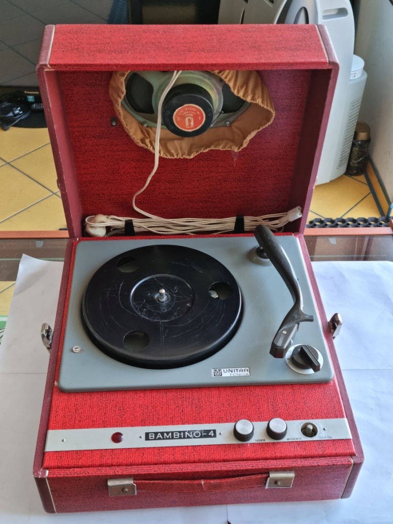 KLASYCZNY GRAMOFON UNITRA FONICA BAMBINO 4 VINTAGE
