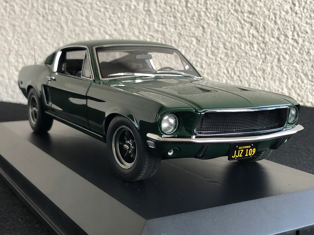 1:18 AutoArt Ford Mustang 390 GT Bullitt 1968 - 9888321500