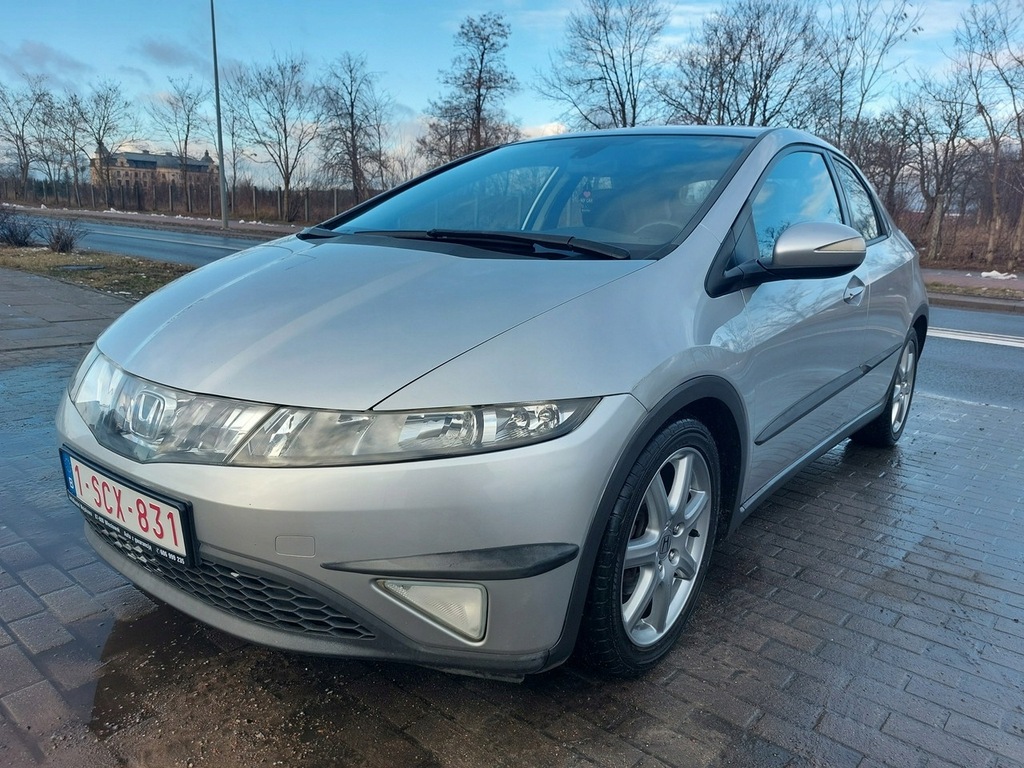 Honda Civic 1.8 Benzyna Klimatronik Gwarancja