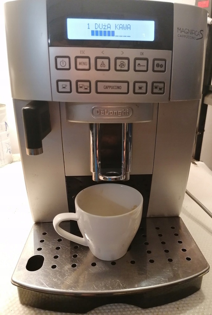 Ekspres DeLonghi Magnifica S Cappuccino uszkodzony ECAM22.360.S