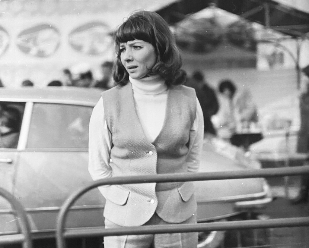 JANINA BOROŃSKA- ŁĄGWA fotos CZEKAM W MONTE CARLO