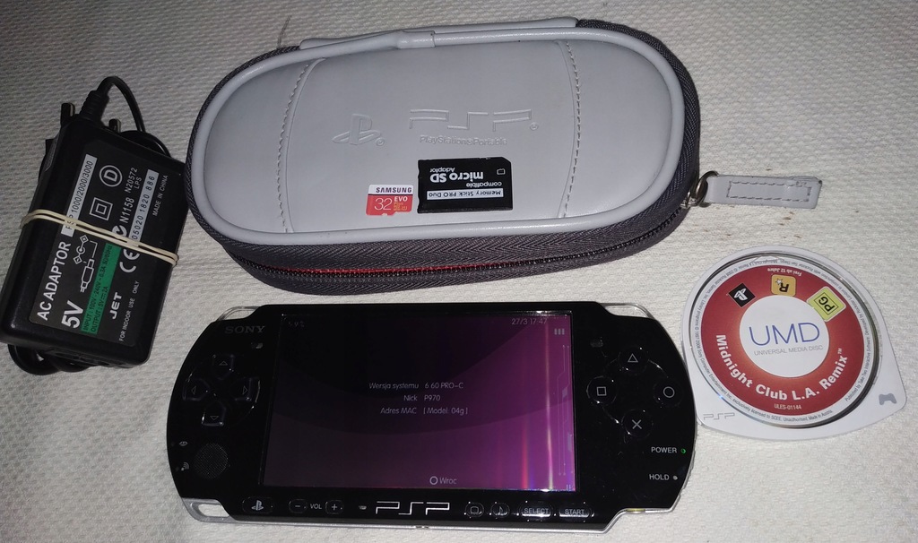 PSP 3004 - ZESTAW BDB 32GB+ŁADOWARKA+POKROWIEC+GRY