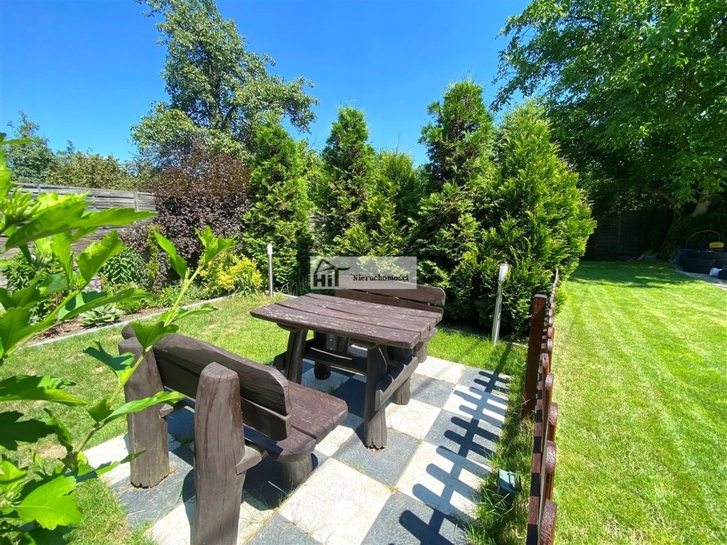 Dom, Gródków, Psary (gm.), 180 m²