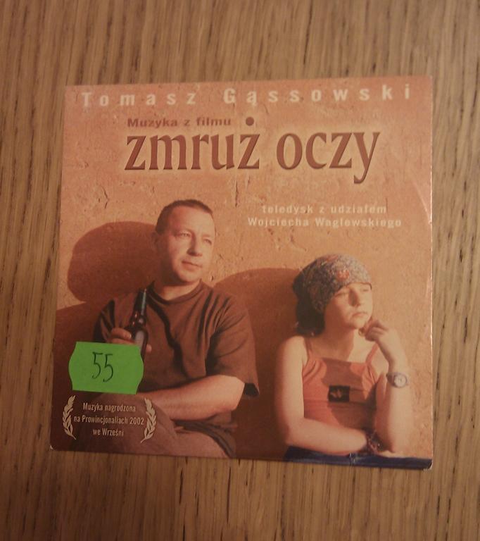 ZMRUŻ OCZY muzyka z filmu