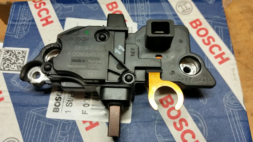 Regulator napięcia alter Bosch BR14-C-L F00MA45212 - 7120679106 ...