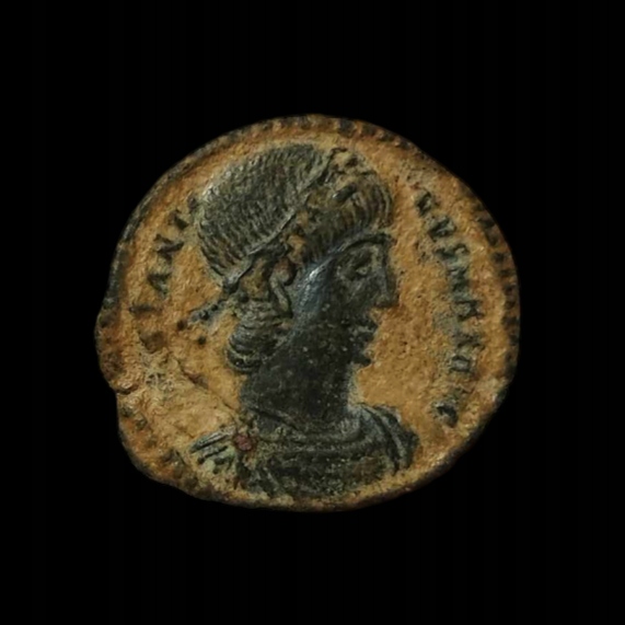 Konstantyn I Wielki, Follis