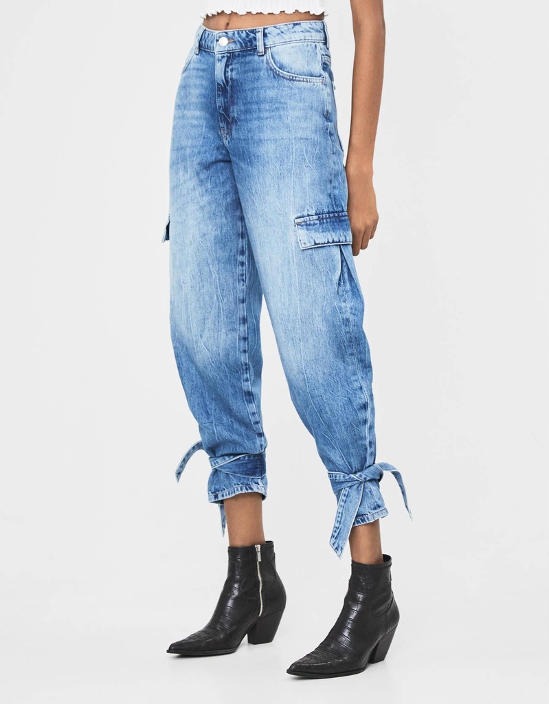 29J014 BERSHKA__MK6 SPODNIE JEANS KIESZENIE__XXS