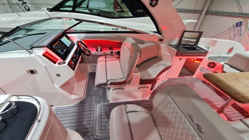 Купить SEA RAY 350SLX 2X 450КМ ДЕМО ПОЛНАЯ ВЕРСИЯ: отзывы, фото, характеристики в интерне-магазине Aredi.ru