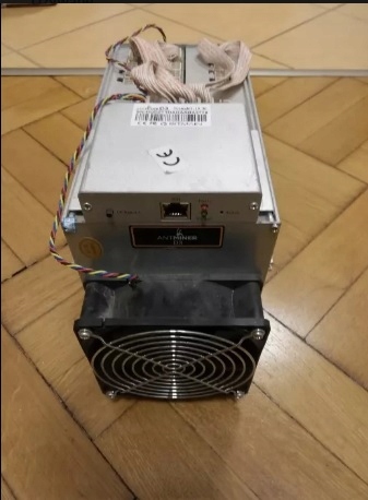 Antminer D3