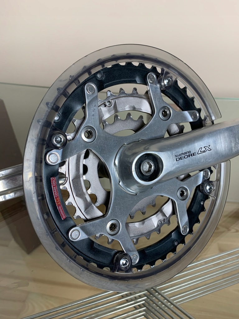 KORBA SHIMANO DEORE LX 569 + SUPORT UN52