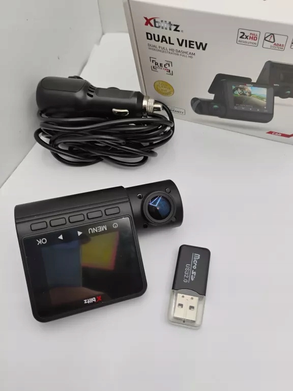 WIDEOREJESTRATOR KAMERKA DO AUTA XBLITZ DUAL VIEW PUDEŁKO