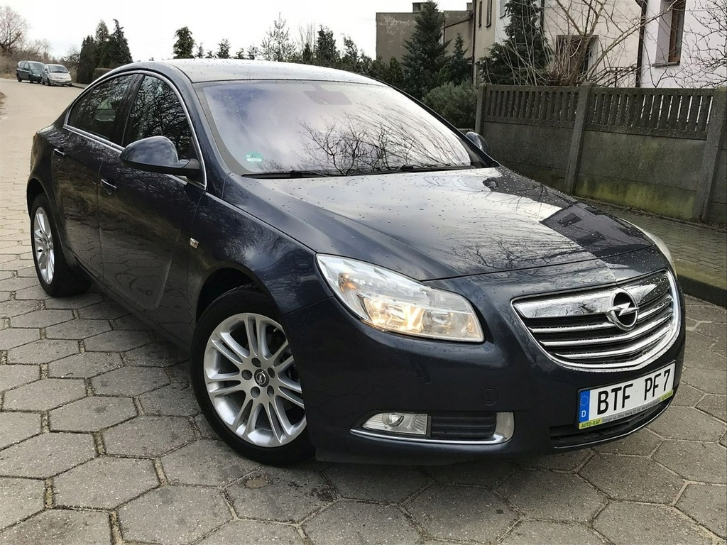 Купить Opel Insignia OPEL INSIGNIA 2.0 CDTI NAVI SMALL: отзывы, фото, характеристики в интерне-магазине Aredi.ru