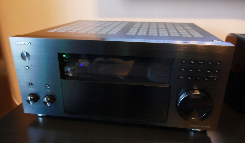 Amplituner Onkyo TX-RZ800 7.2, Dolby Atmos, DTS:X