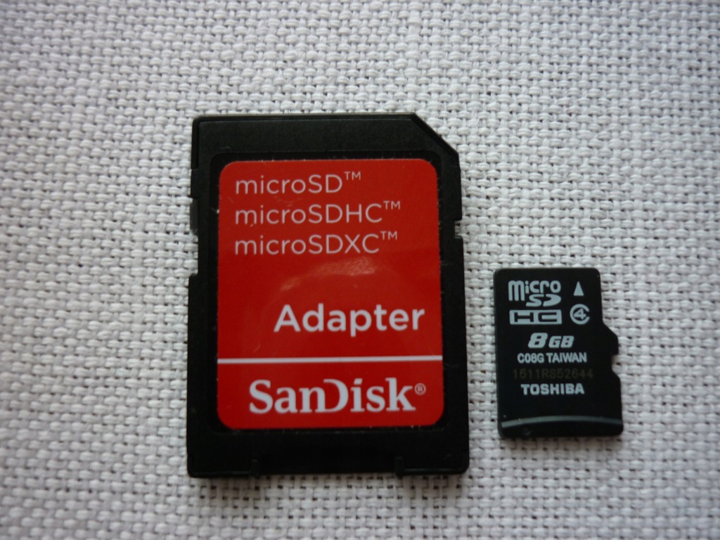 Karta pamięci SDHC Toshiba microsd 8 GB + adapter