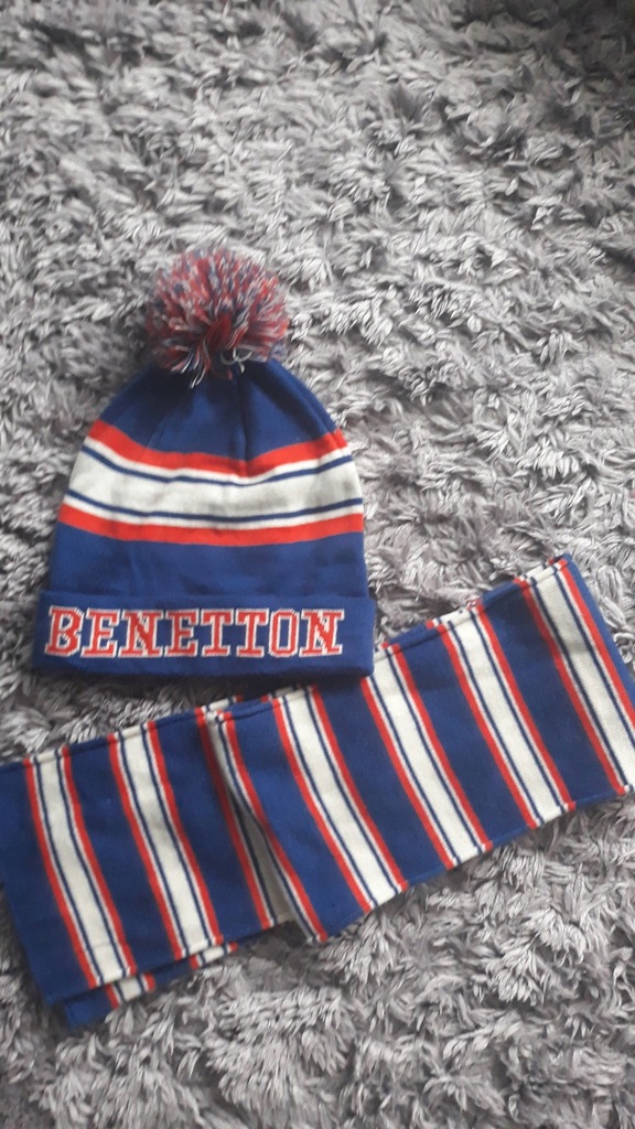 BENETTON czapka+szalik dla chłopaka, 9-11 lat