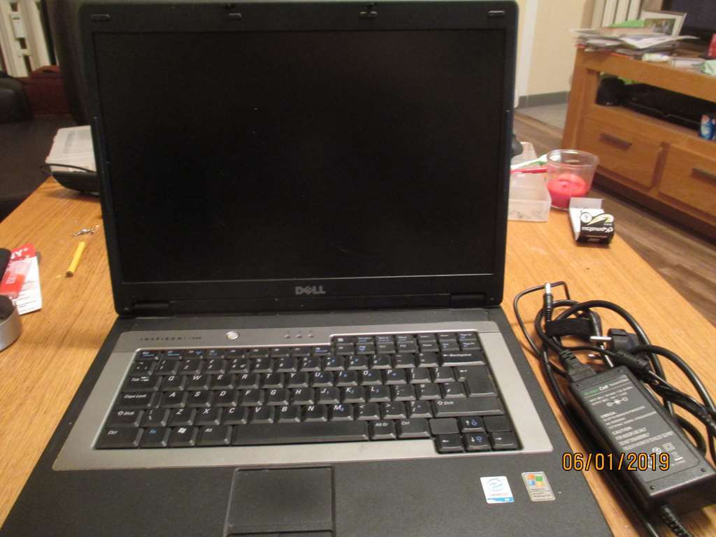 Laptop DELL INSPIRON 1300