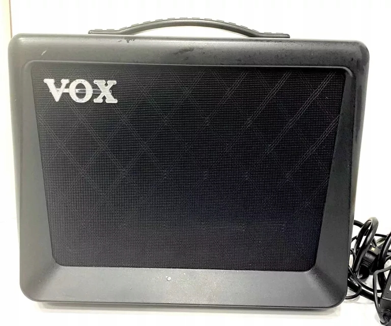 WZMACZNIACZ VOX VX15 GT