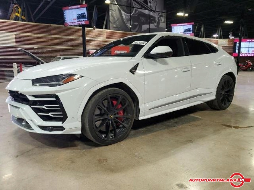 Lamborghini Urus Auto Punkt