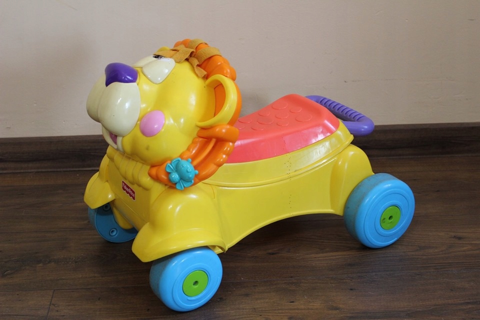 Jeździk chodzik Fischer Price 2w1