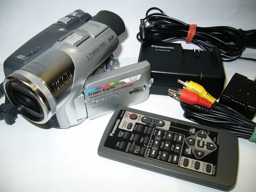 PANASONIC NV-GS 120EG - 3 CCD, MiniDV , stan BDB