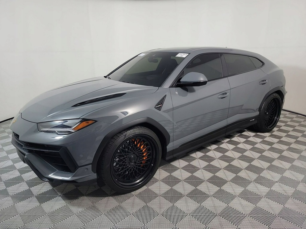Lamborghini Urus S