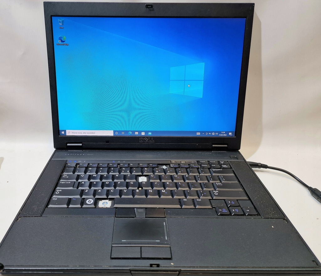 Laptop Dell Latitude E5500 15,4 " Intel Core 2 Duo 4 GB / 320 GB czarny