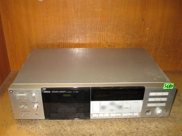 MAGNETOFON KASETOWY YAMAHA K-720 - NR S680