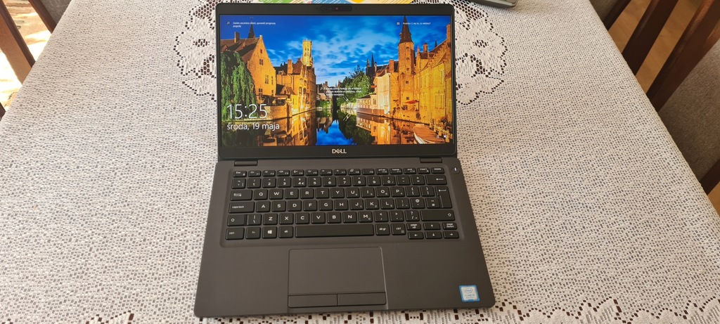 Dell Latitude 5300 i5-8265U 13,3 8GB 240GB SSD SIM