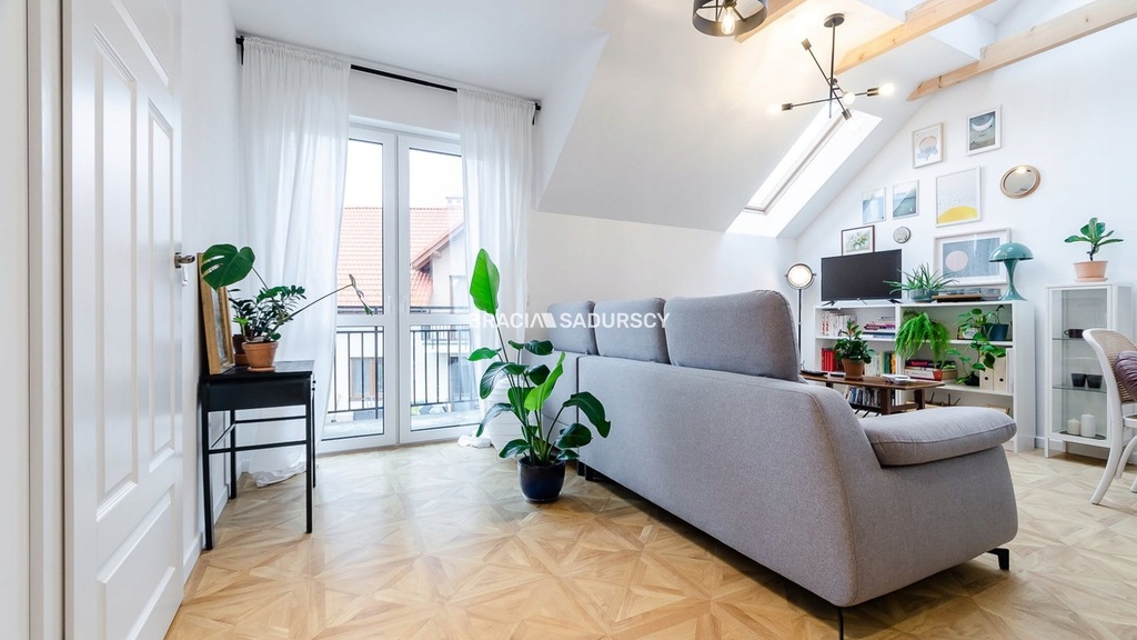 Mieszkanie, Modlniczka, 80 m²