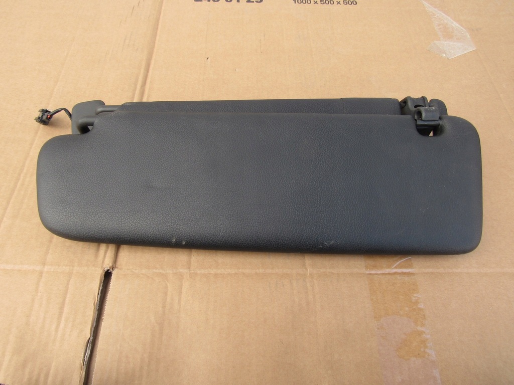 PORSCHE CAYENNE I 7L SŁONECZNIK PRAWY OSŁONA