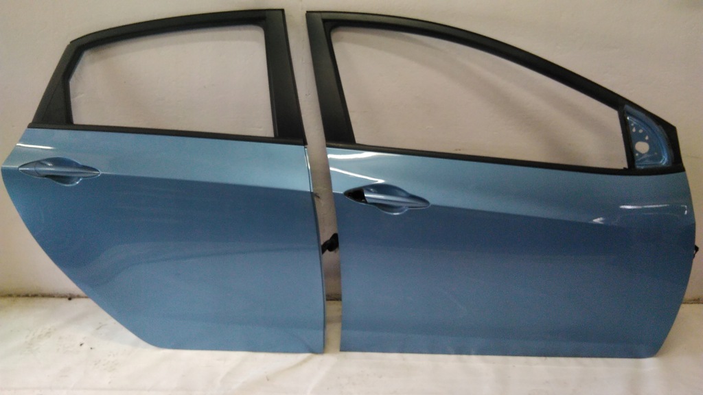 HYUNDAI I30 II DRZWI PRAWY PRAWE PRZÓD XAF 12-16