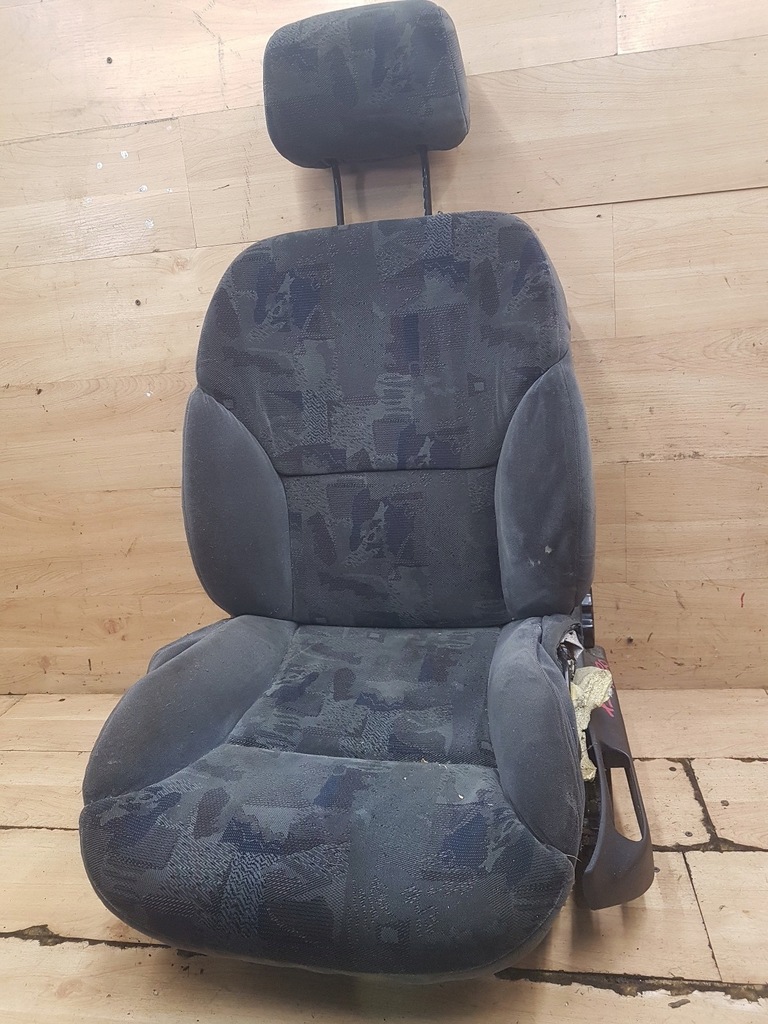 FOTEL PRZÓD LEWY KIEROWCY CITROEN XSARA II