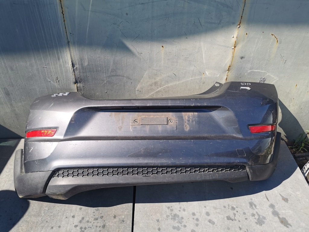 vovlo c30 lift 09-12 zderzak tył tylny tylni