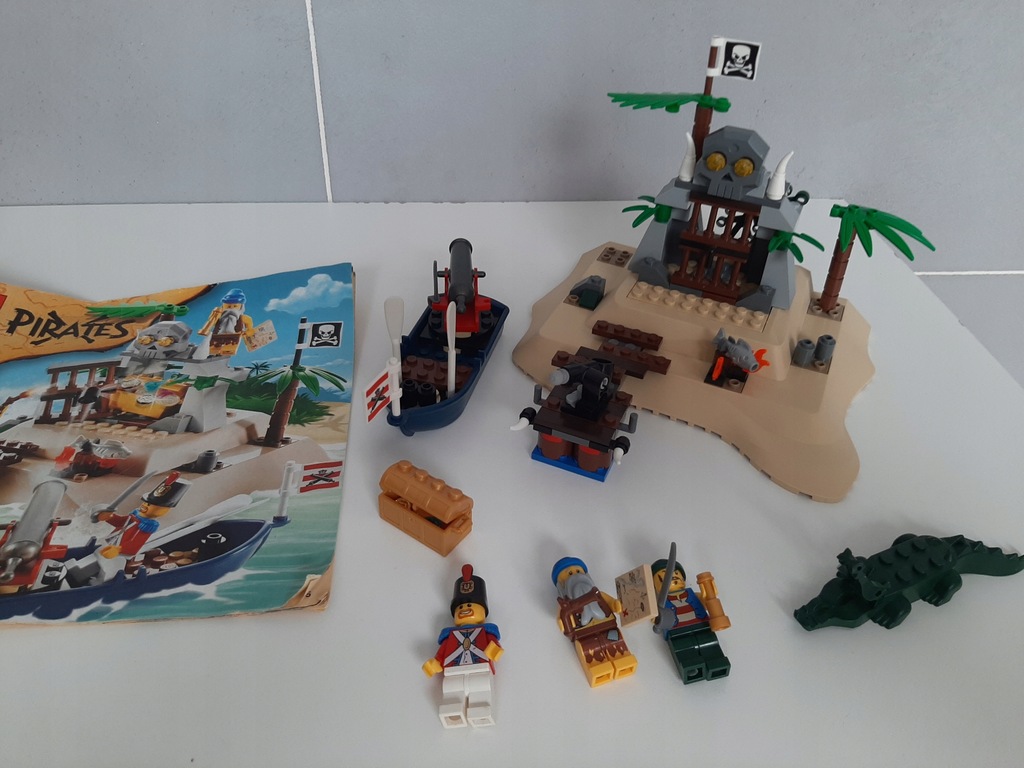 Lego PIRATES 6241 WYSPA ROZBITKA LOOT ISLAND