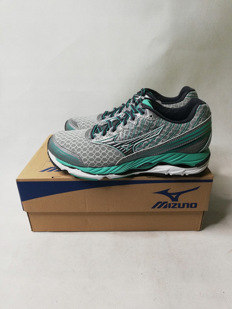 MIZUNO WAVE PARADOX 2 R. 39