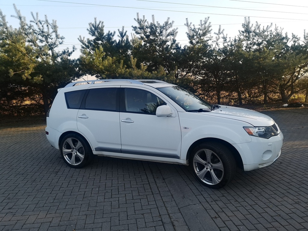 MITSUBISHI OUTLANDER II (CW_W) 2.2 DID 4WD 156 KM