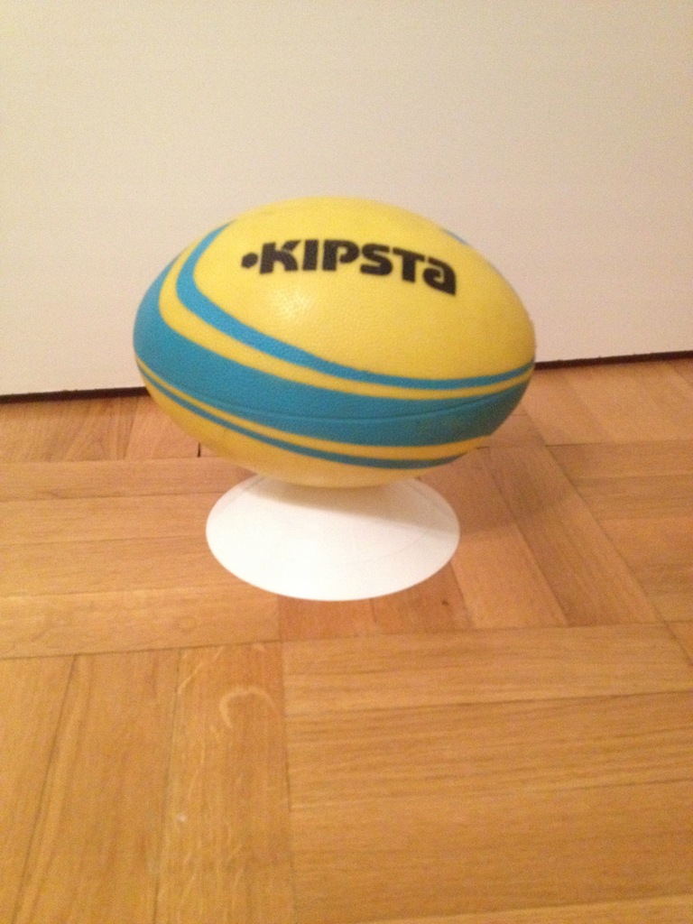 Kipsta gumowa piłka do rugby