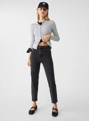 STRADIVARIUS CZARNE MOM JEANSY ZAMEK (44)