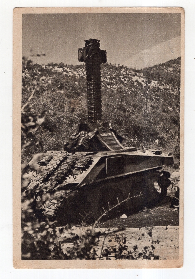 PSZ - Monte Cassino - Czołg Pomnik