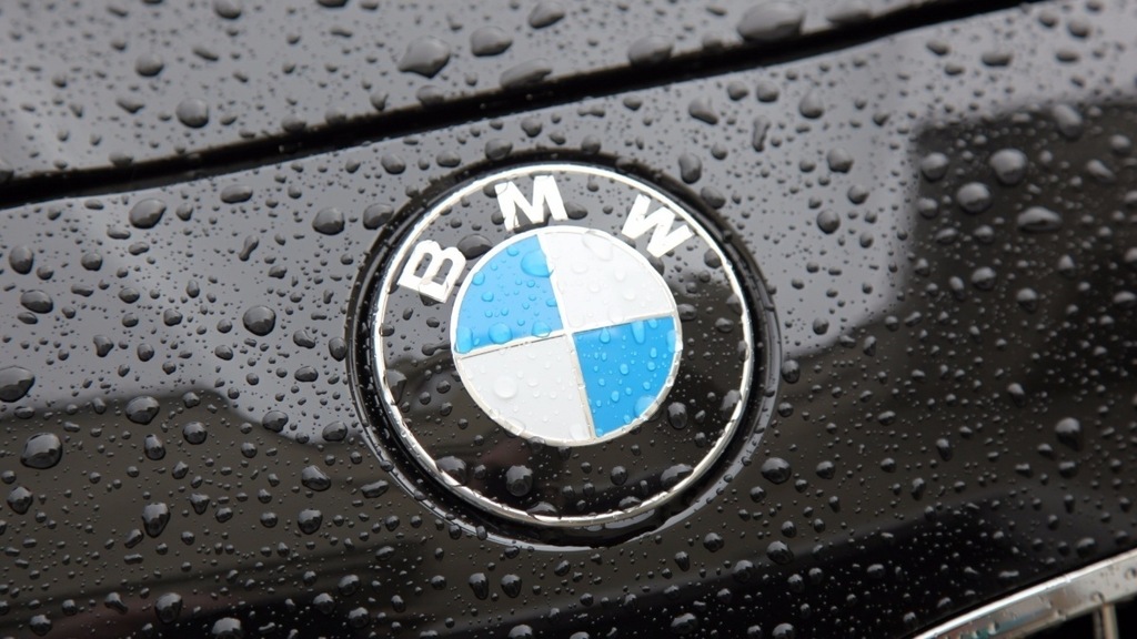 BMW znaczek emblemat logo 82mm na maskę lub klapę